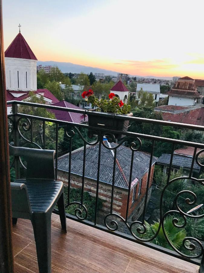 A New Apartment In The King District Kutaisi Exterior photo